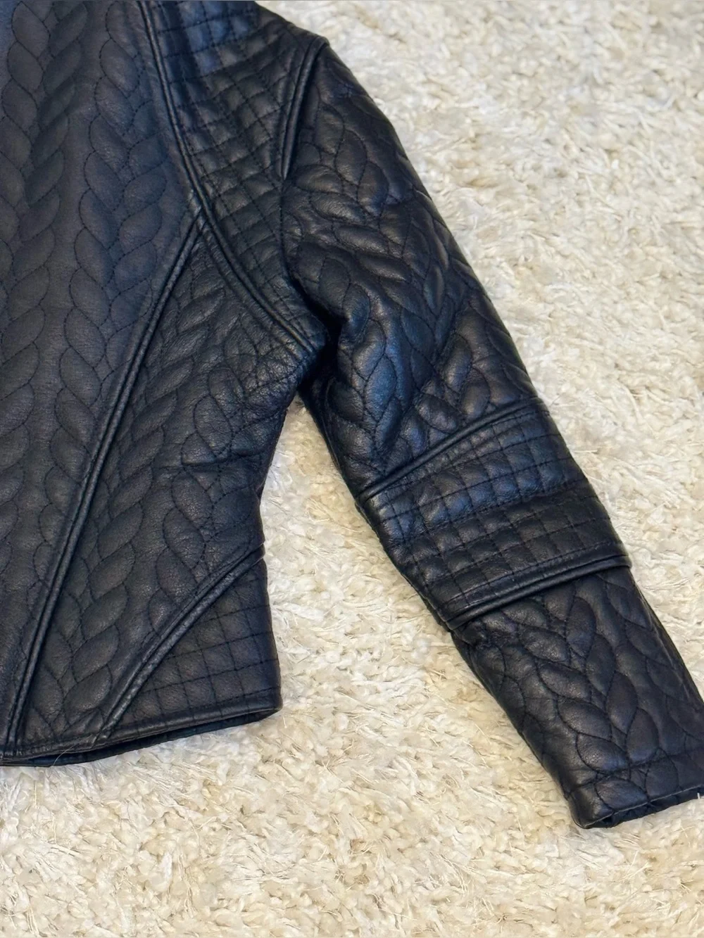 Oscar Kids Luxe Black Quilted 100% Leather Biker Moto Jacket Fur Trim Hood Sz 3